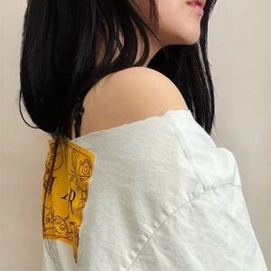 WOMEN’S PIXAR OFF-THE-SHOULDER GRAPHIC T-SHIRT.